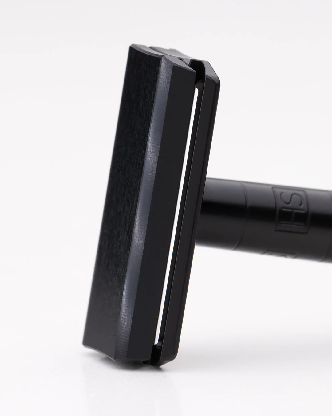 Henson AL13-M in Jet Black - Image 4